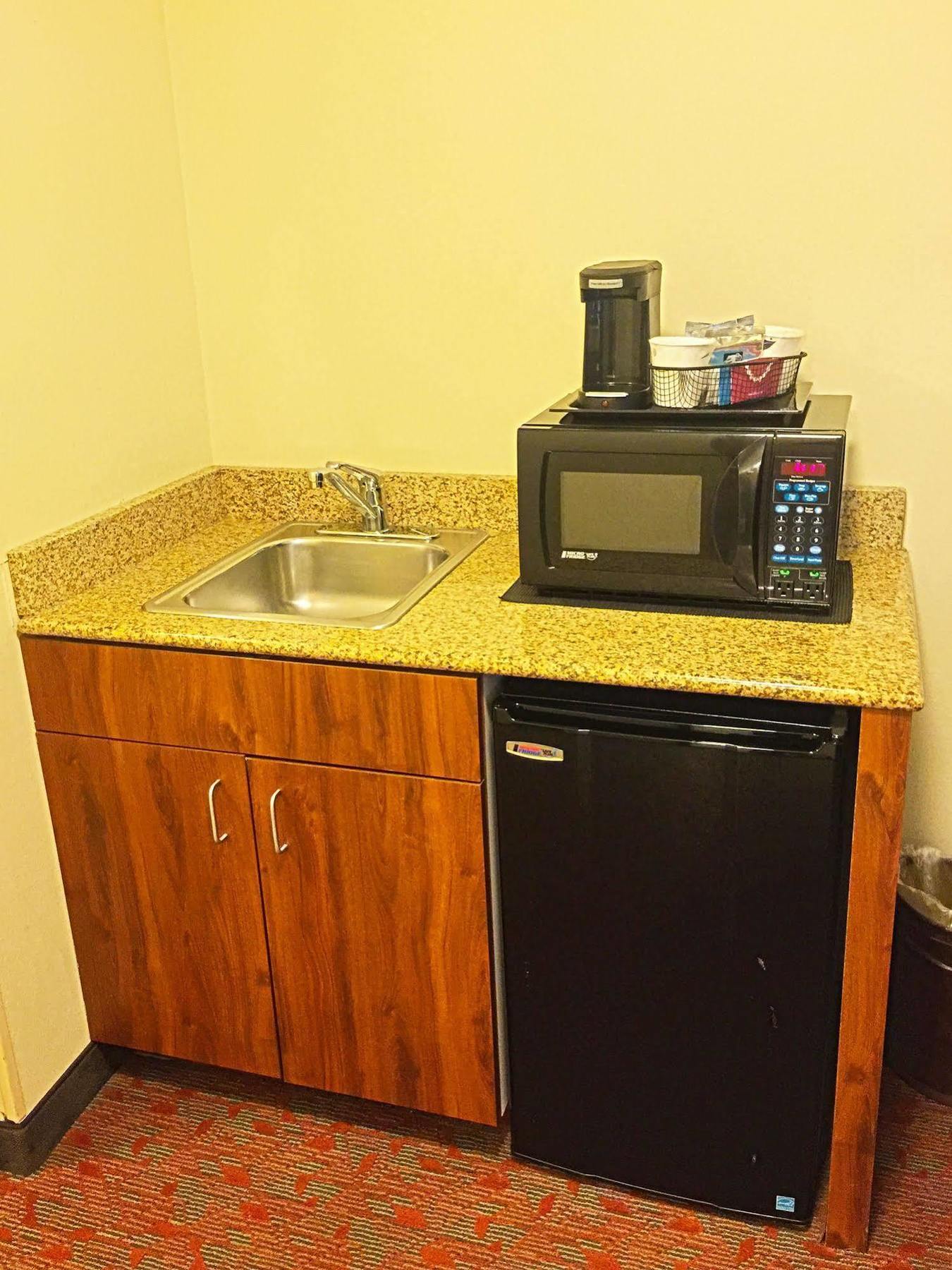 Hampton Inn Potomac Mills Woodbridge Exteriér fotografie